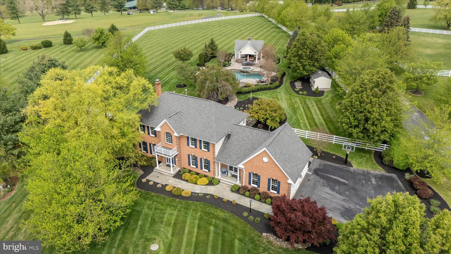 6170 Challedon Circle, Mount Airy