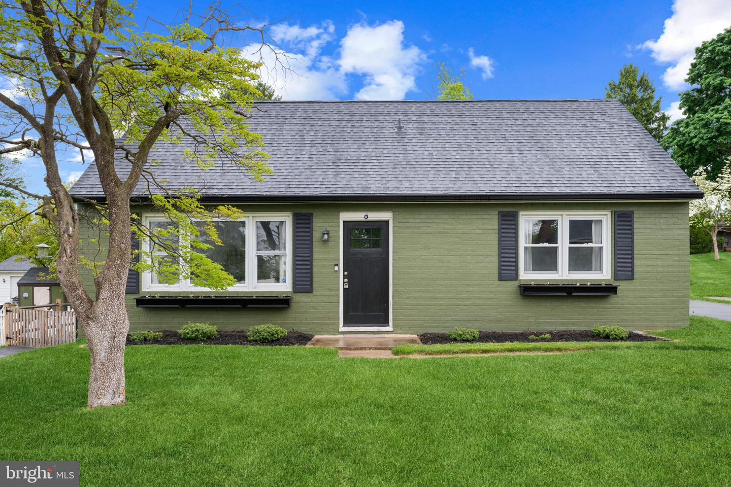 705 Longview Avenue, Westminster