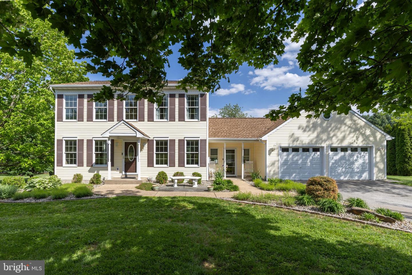 2679 Leslie Road, Mount Airy