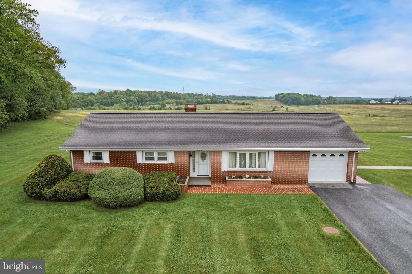 717 N Houcksville Road, Hampstead
