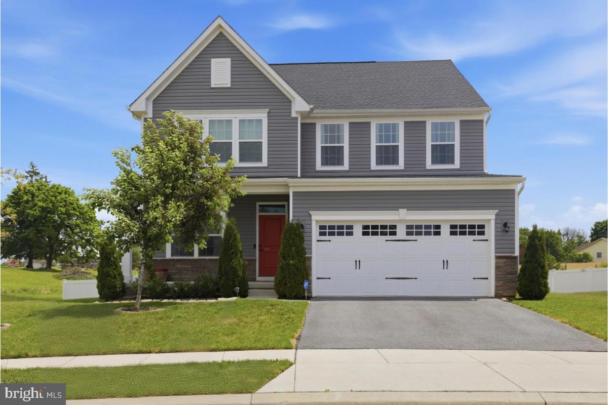105 Hess Circle