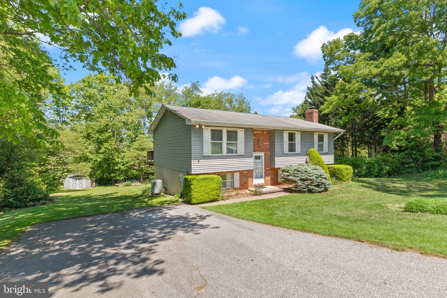 622 Barnes Avenue, Westminster