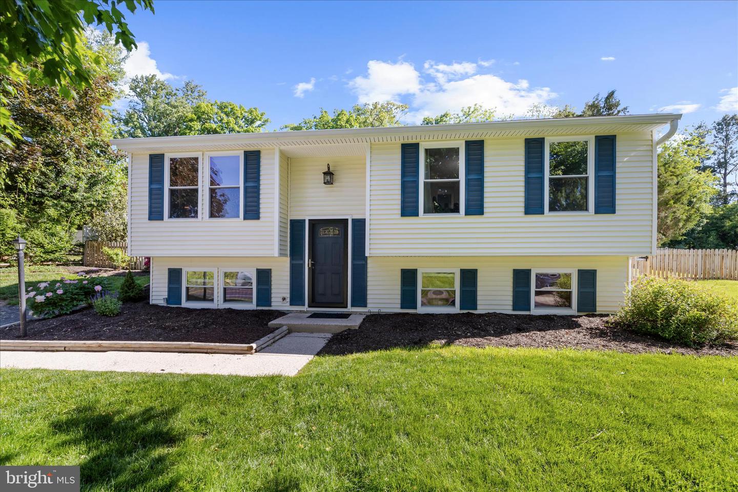 7013 Macbeth Way, Sykesville