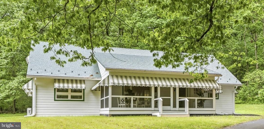 2425 Albert Rill Road