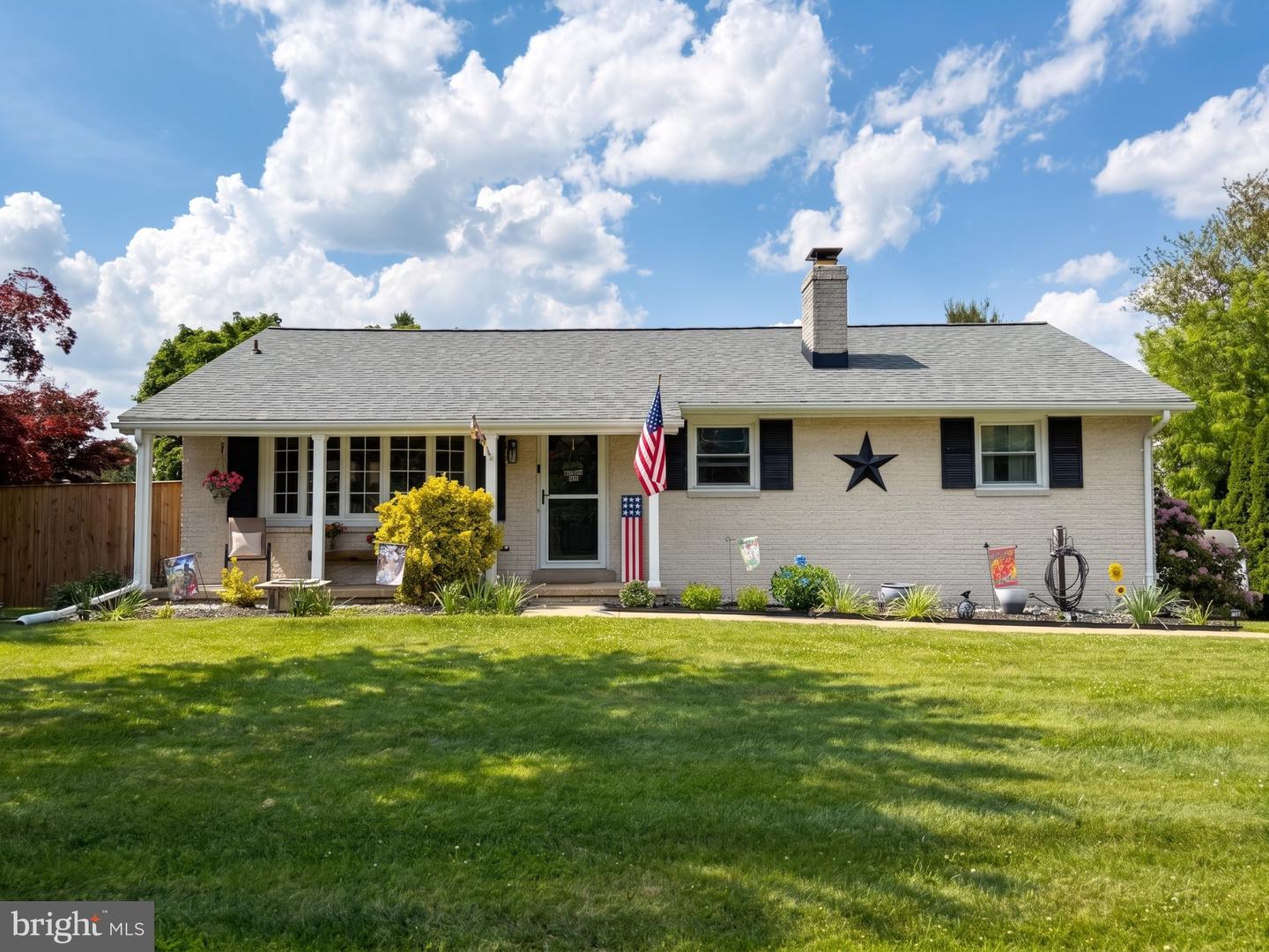 3272 Charmil Drive, Manchester