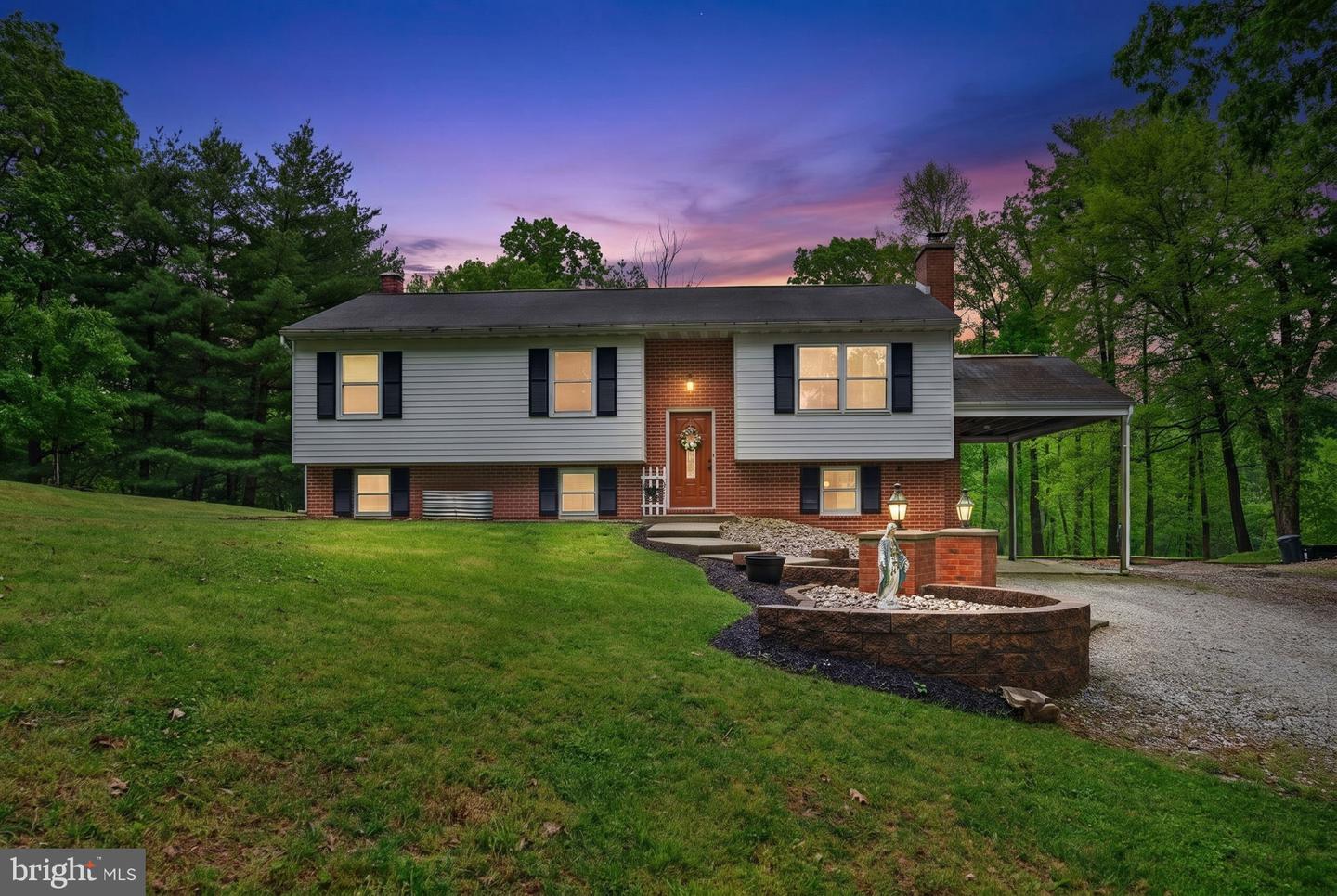 2726 Aspen Drive, Hampstead