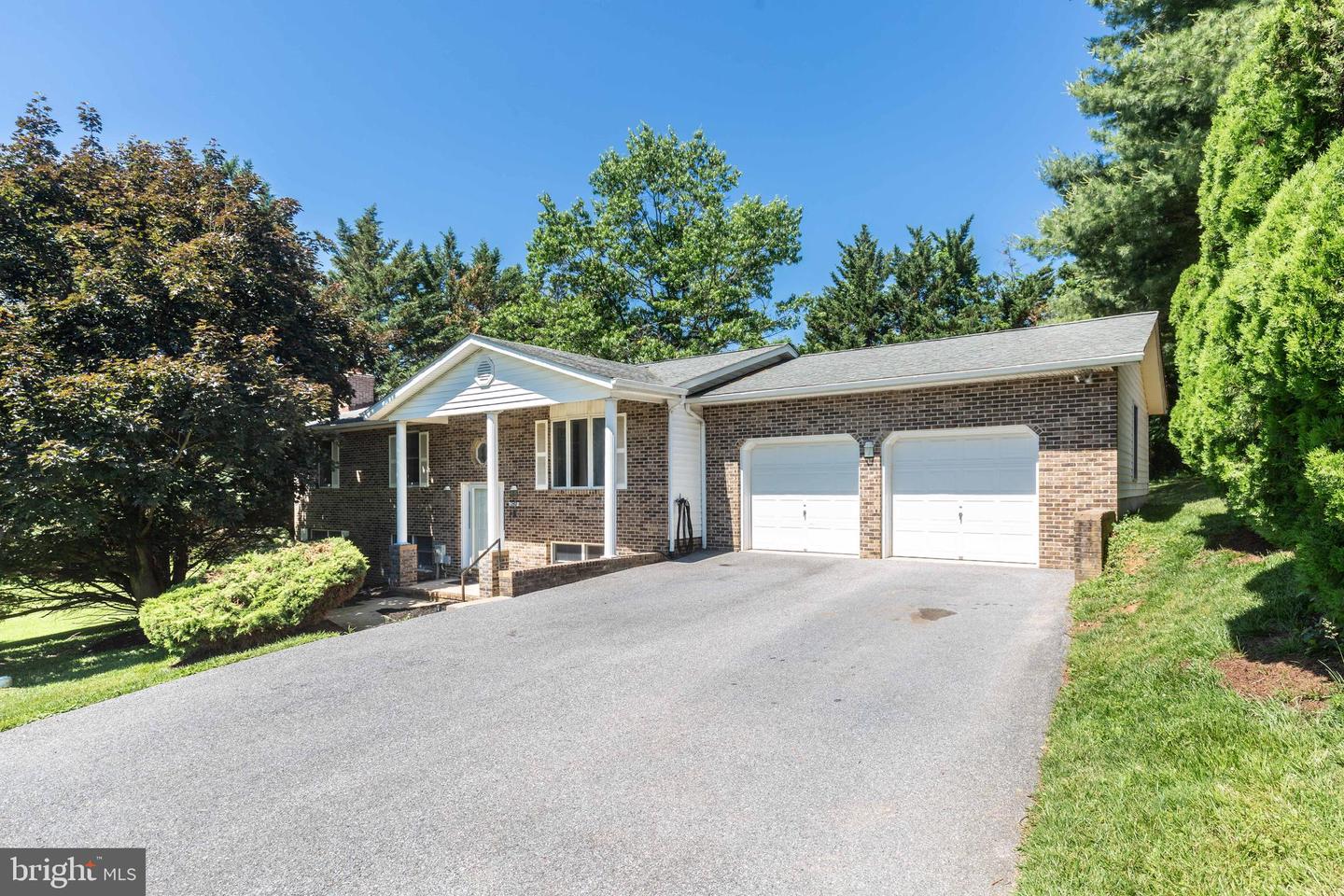 1260 Campus Court, Westminster
