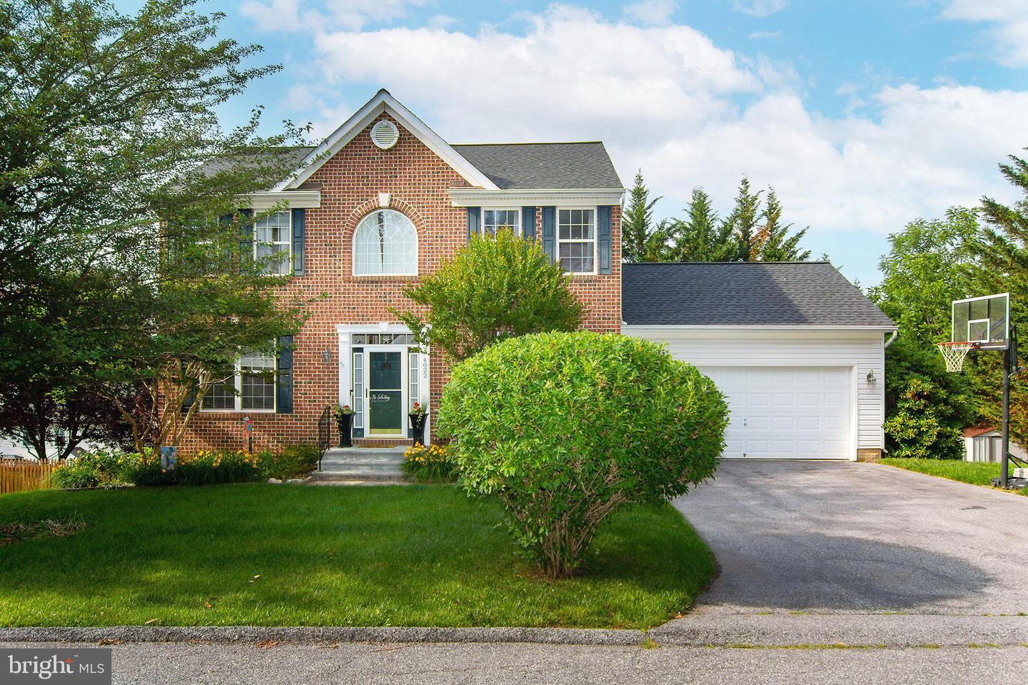 4022 Herdsman Drive