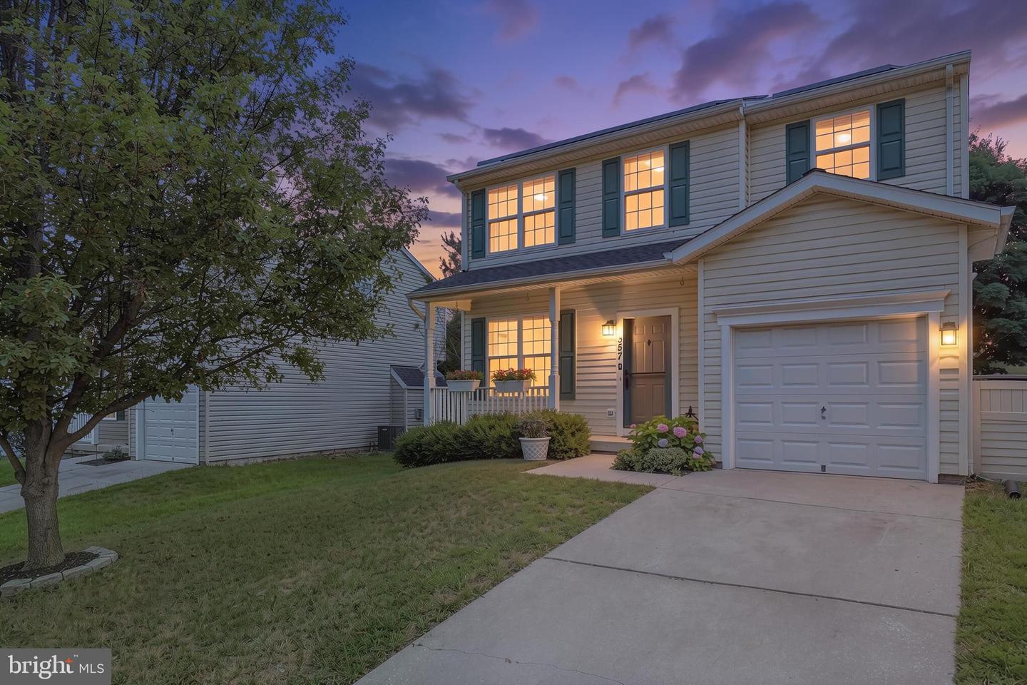 357 Buckingham Way