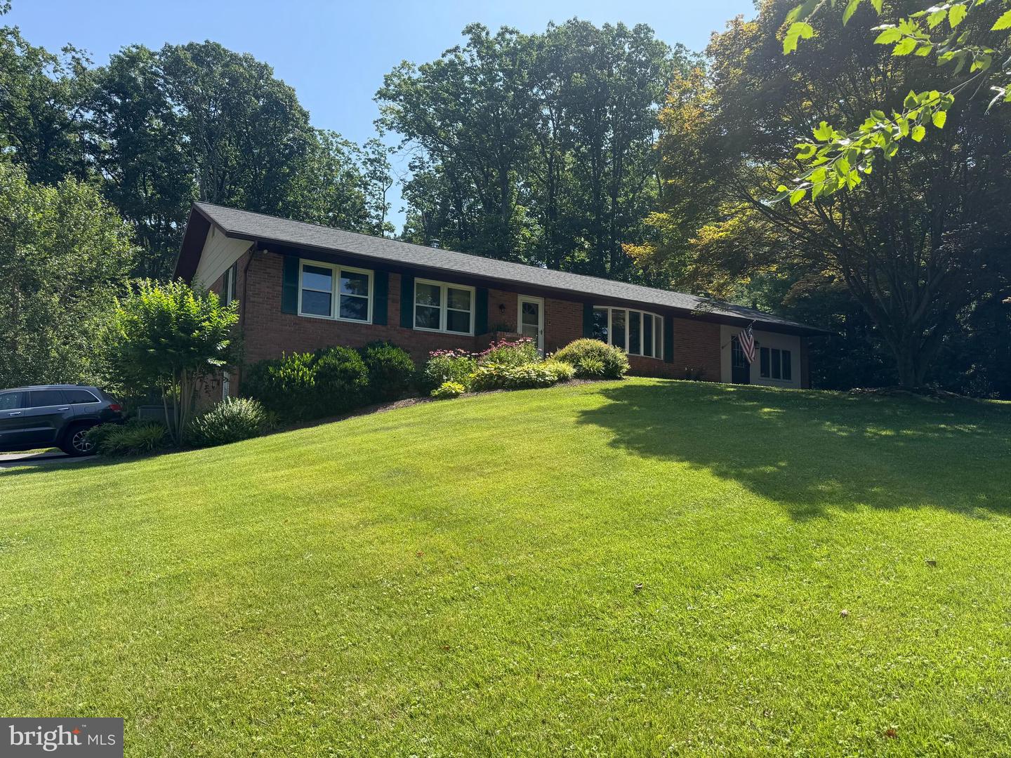 3625 Hooper Road