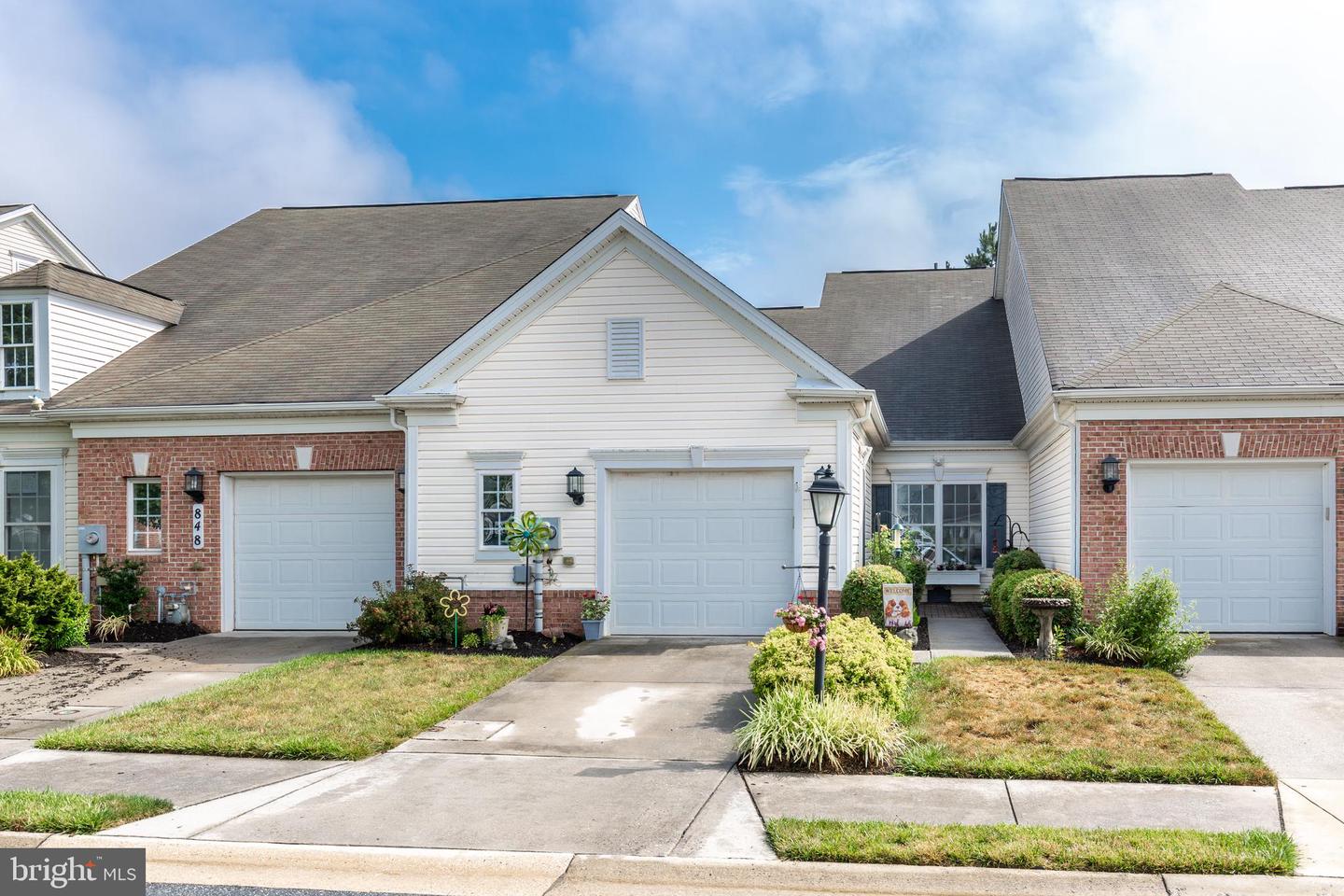 850 Horseshoe Lane #176