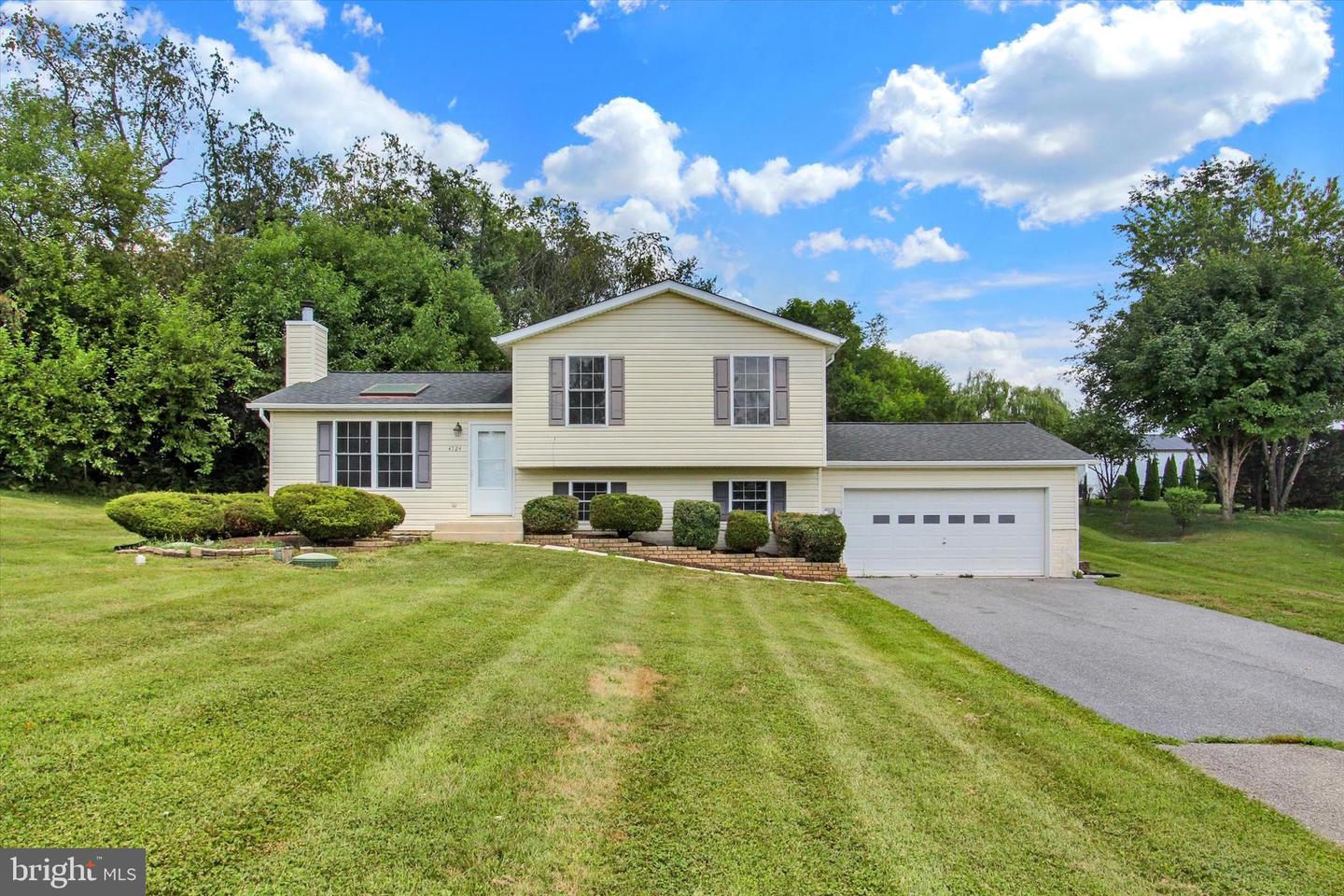 4724 Trail Court