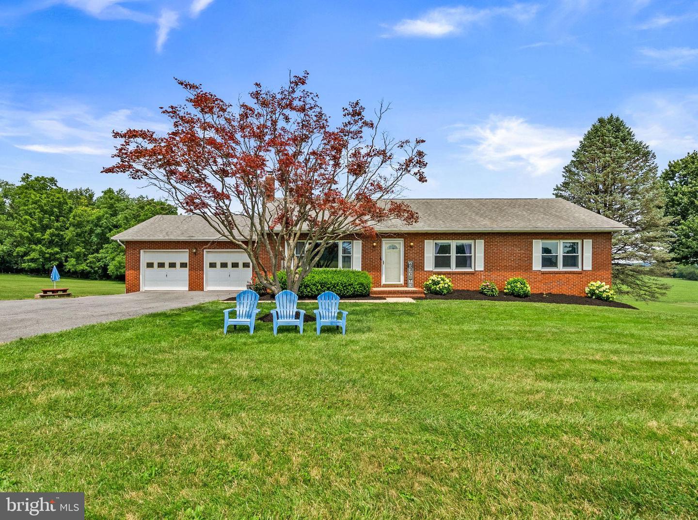 1368 Hoods Mill Road