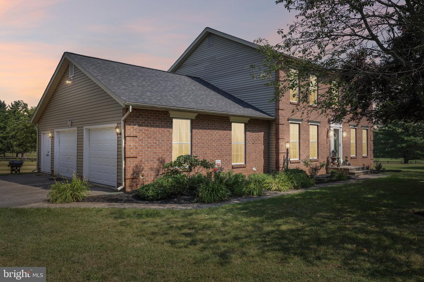 2092 Triple Green Court