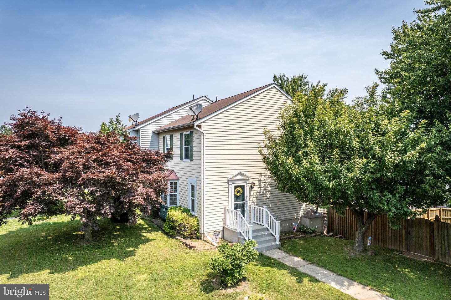 737 Clearview Avenue