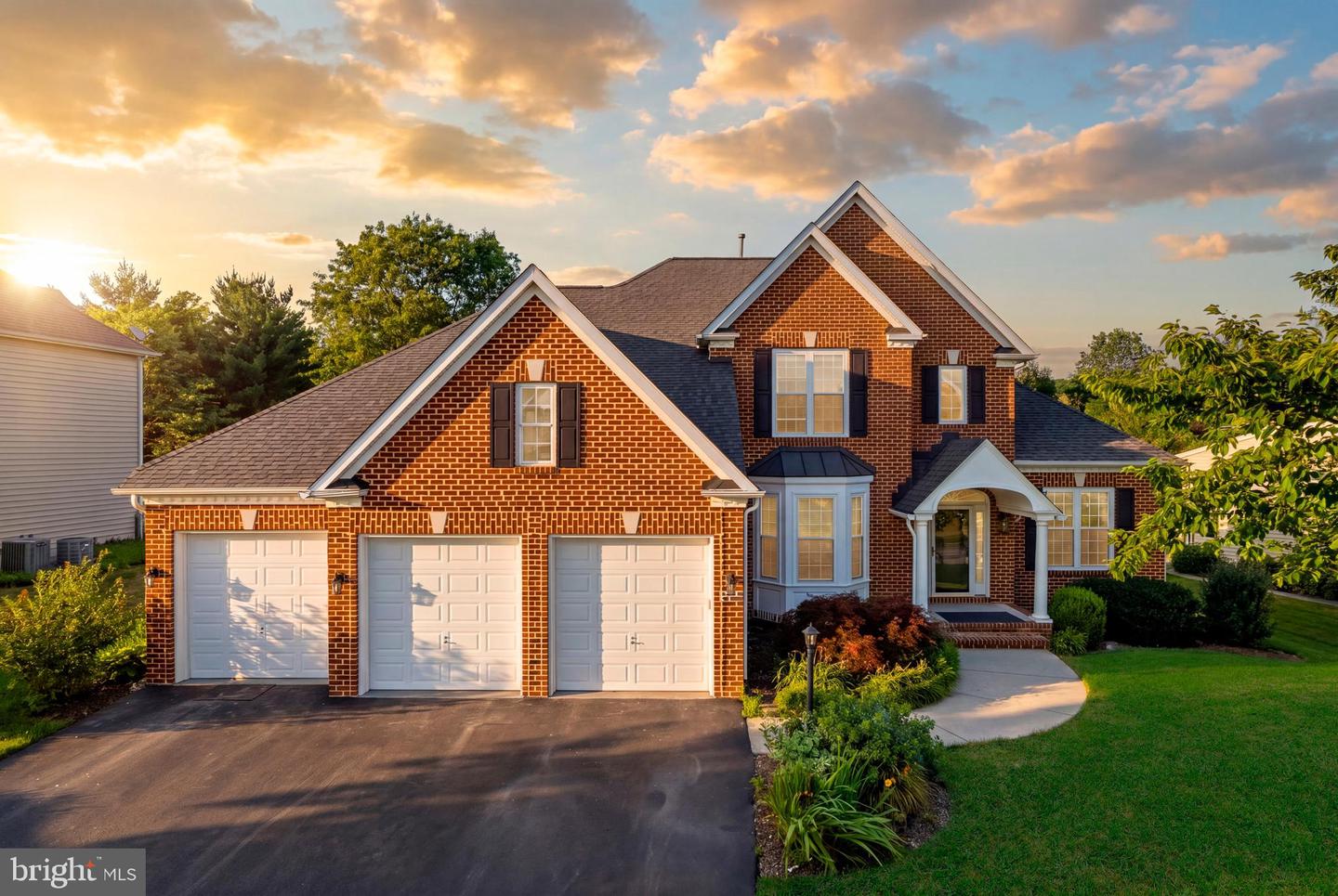 1809 Kings Forest Trail, Mount Airy