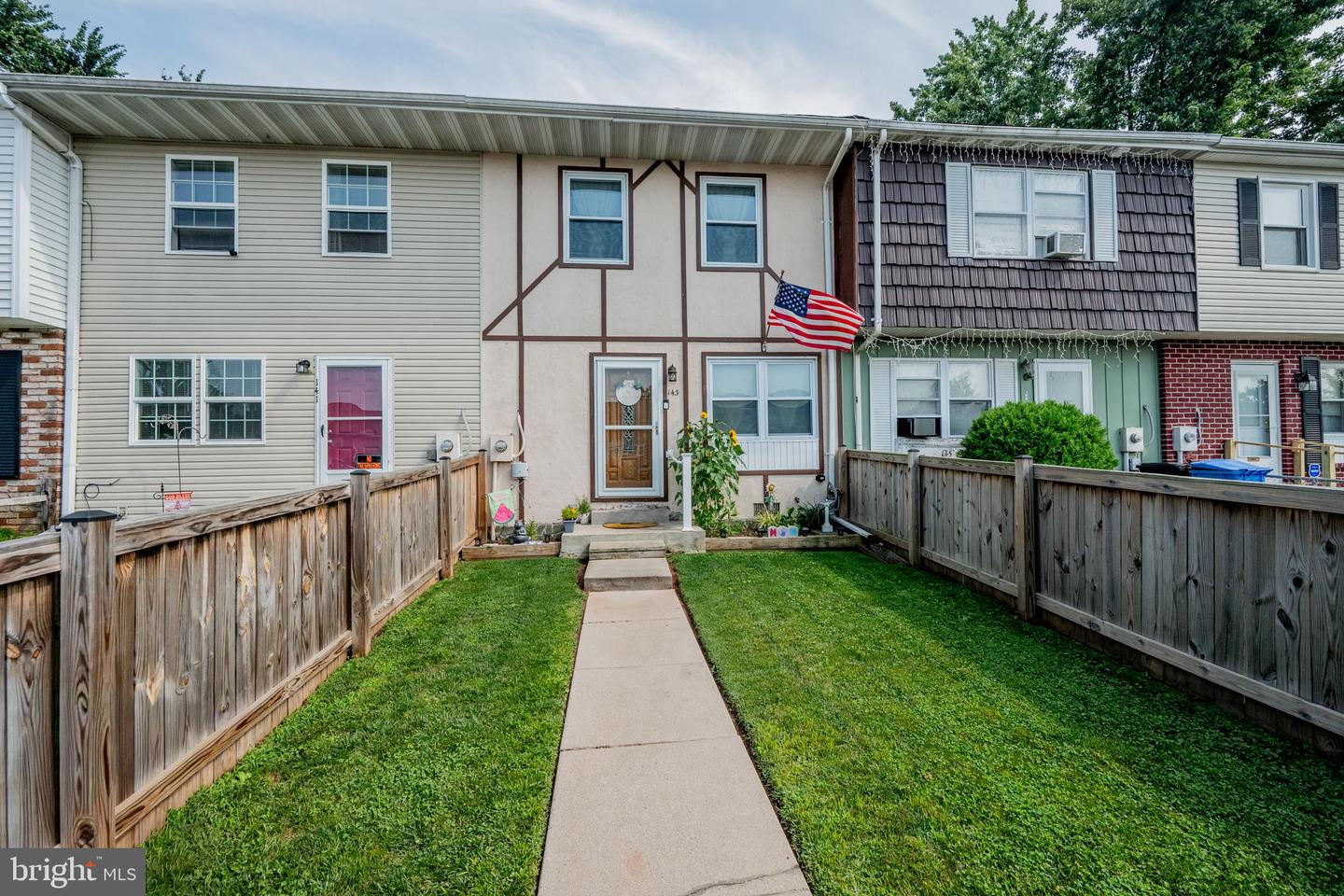 143 Grand Drive