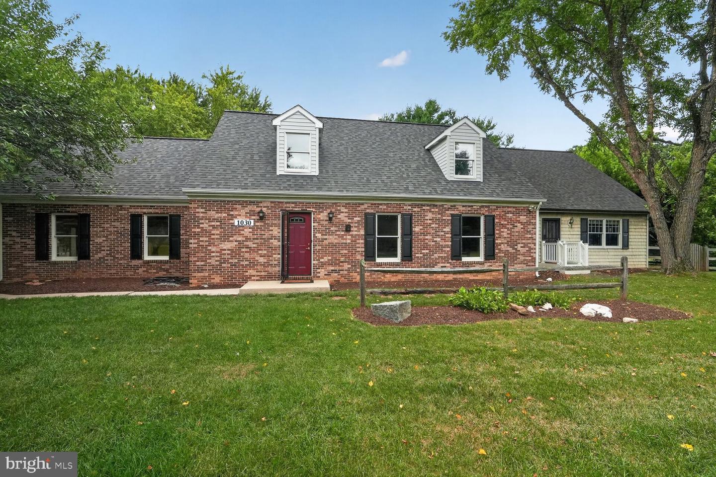 1030 Hook Road