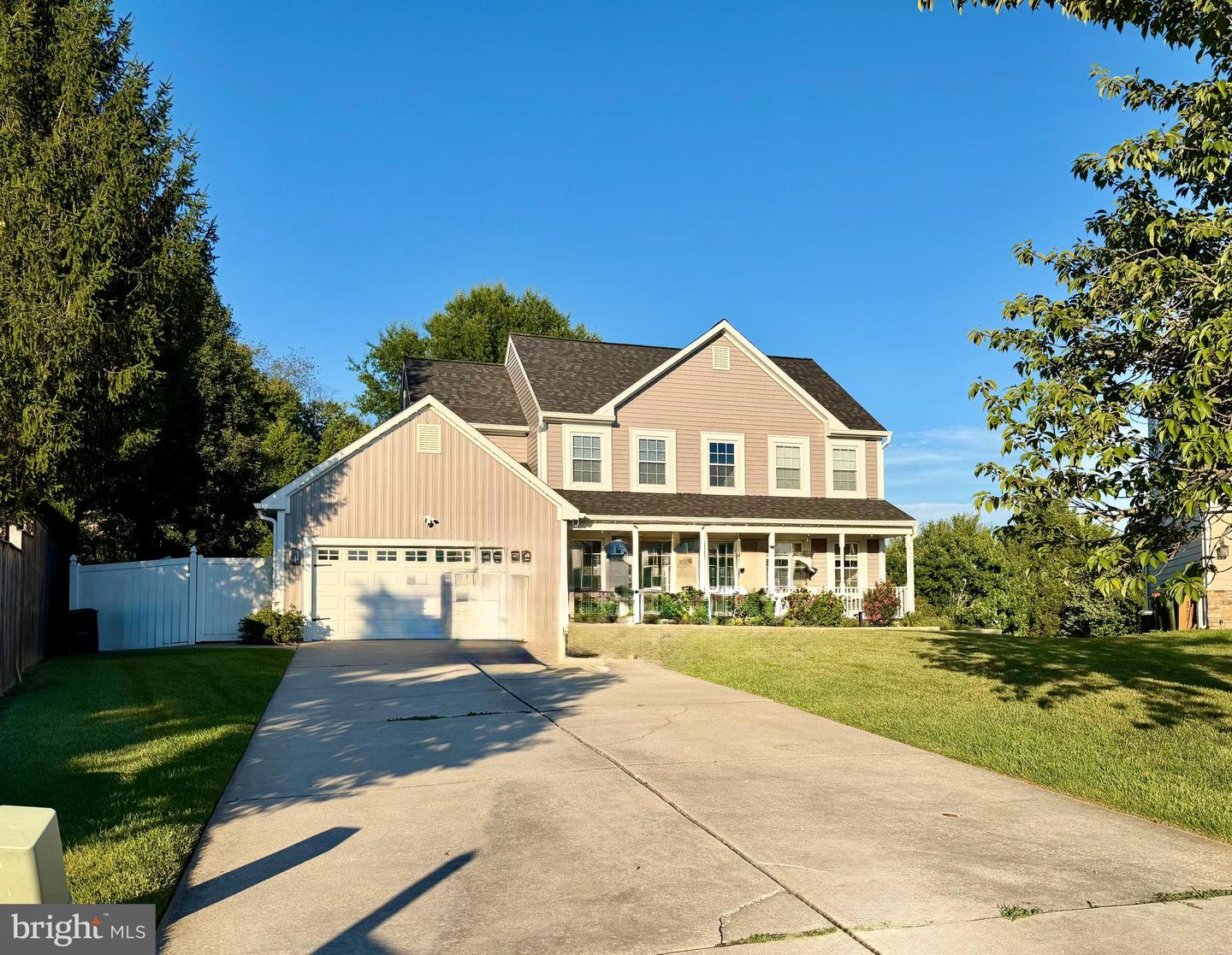 699 Garden Court