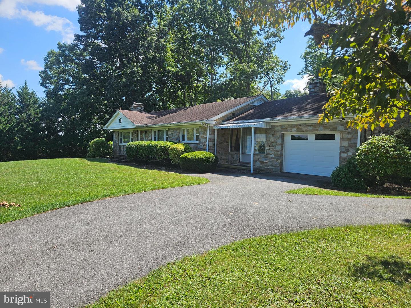 2933 Hampstead Mexico Road