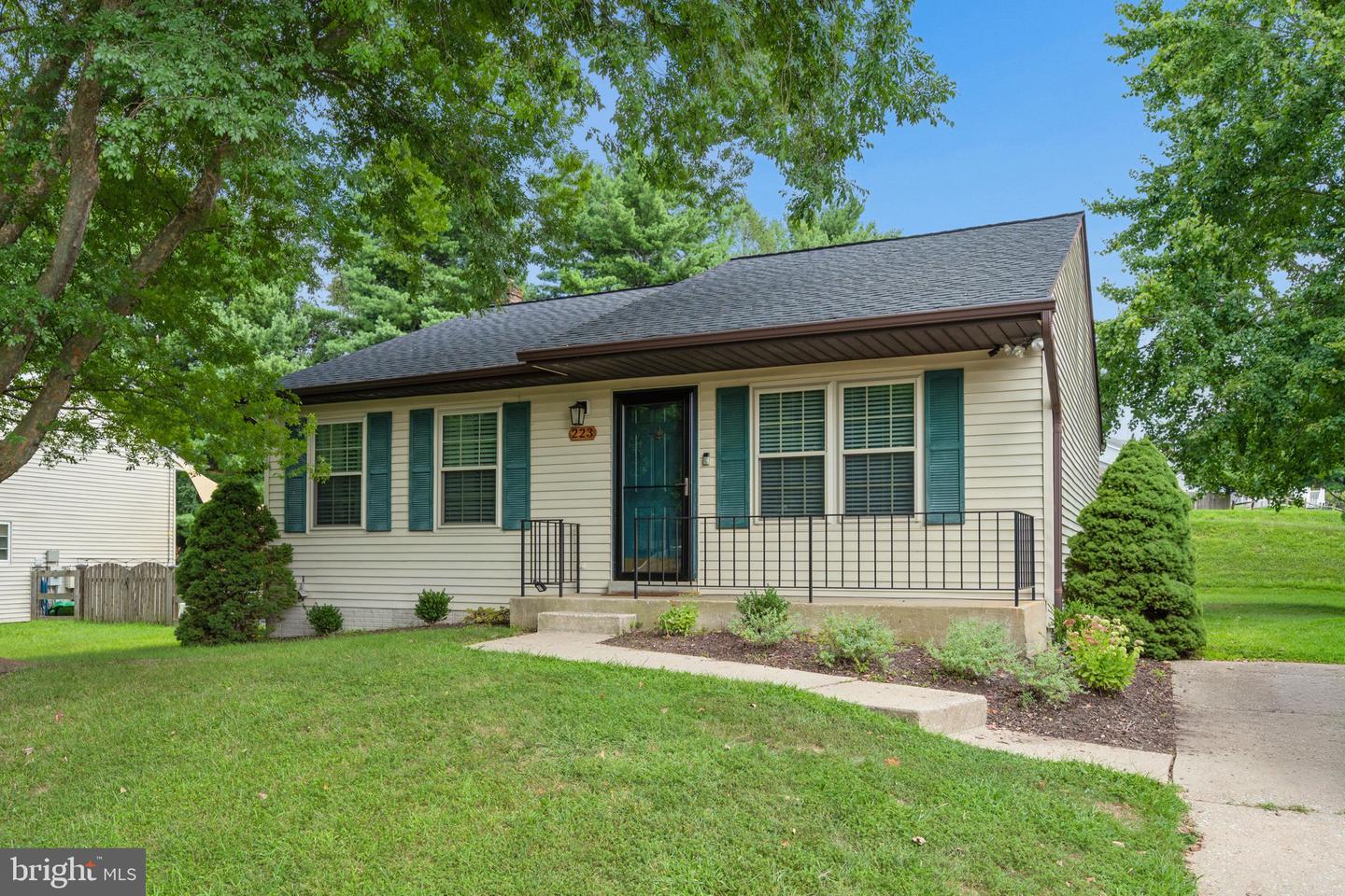223 Stacy Lee Drive