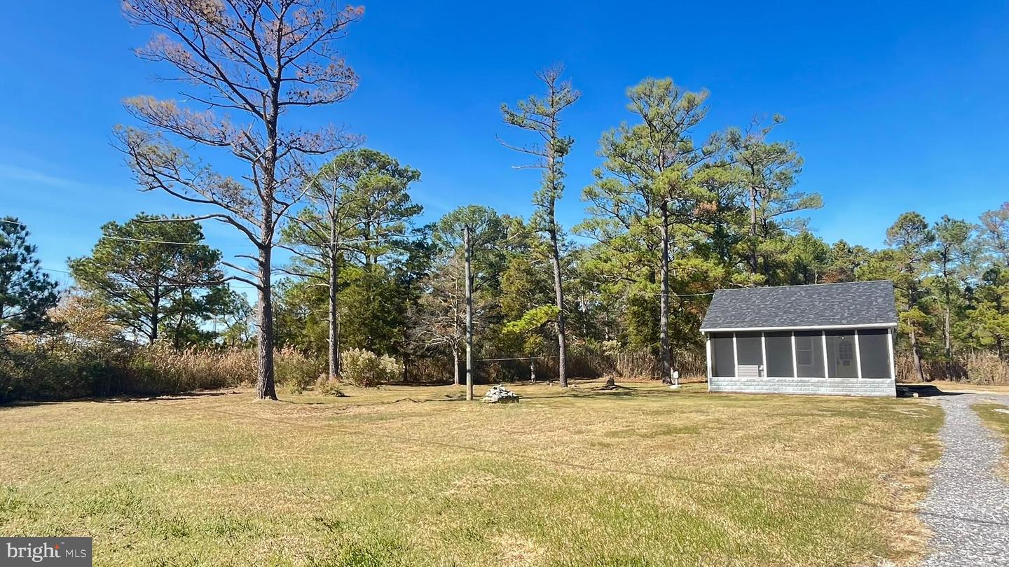 1226 S Taylors Island Road, Madison