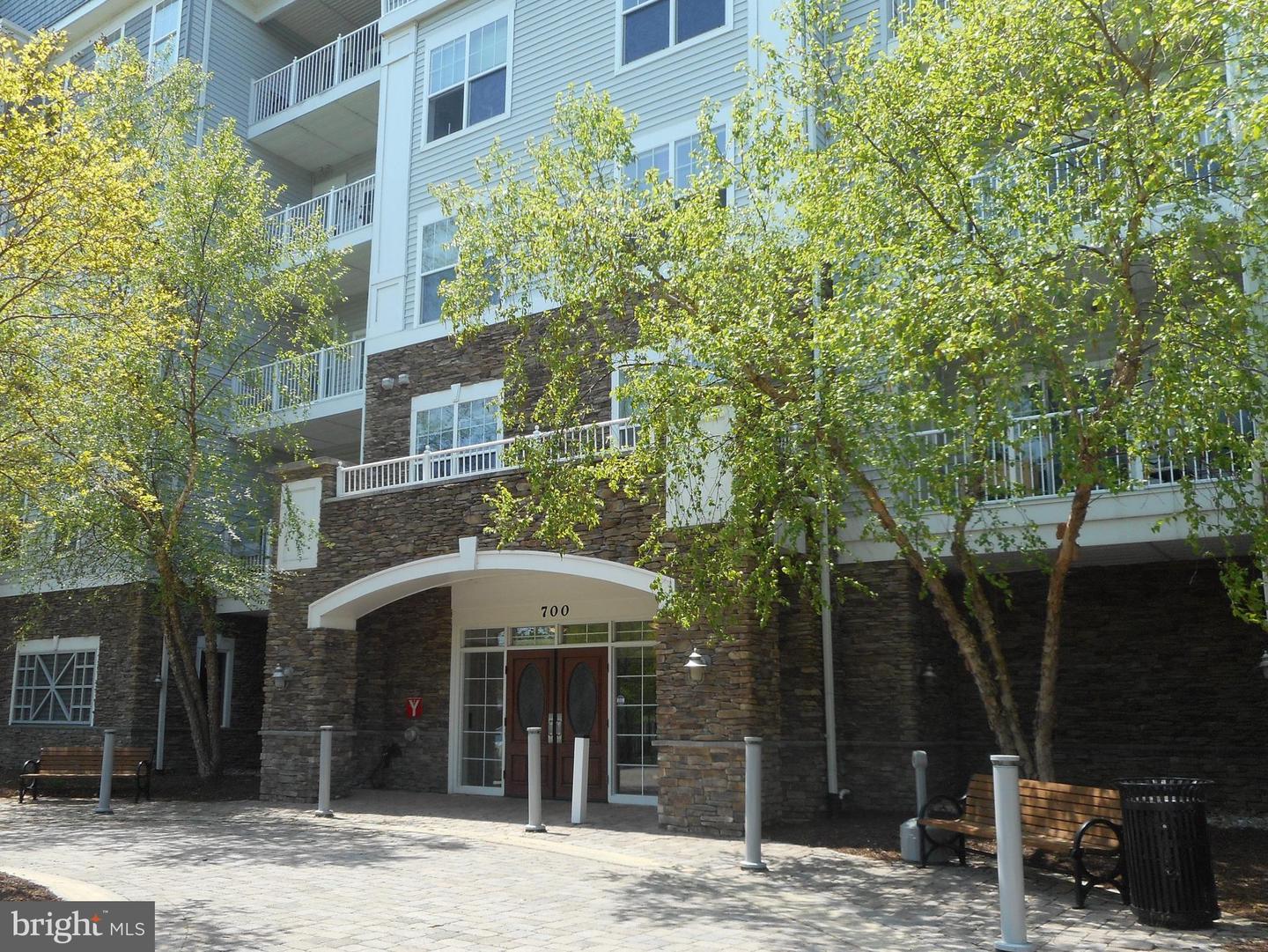 700 Cattail Cove #107, Cambridge