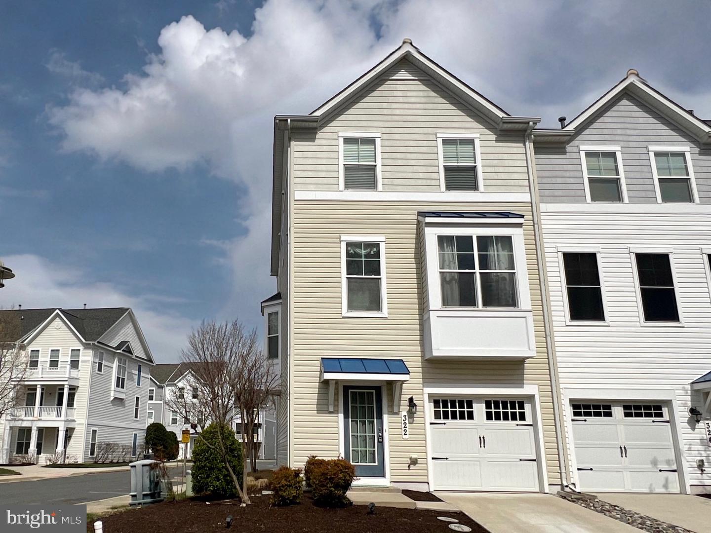322 Shipyard Drive #82