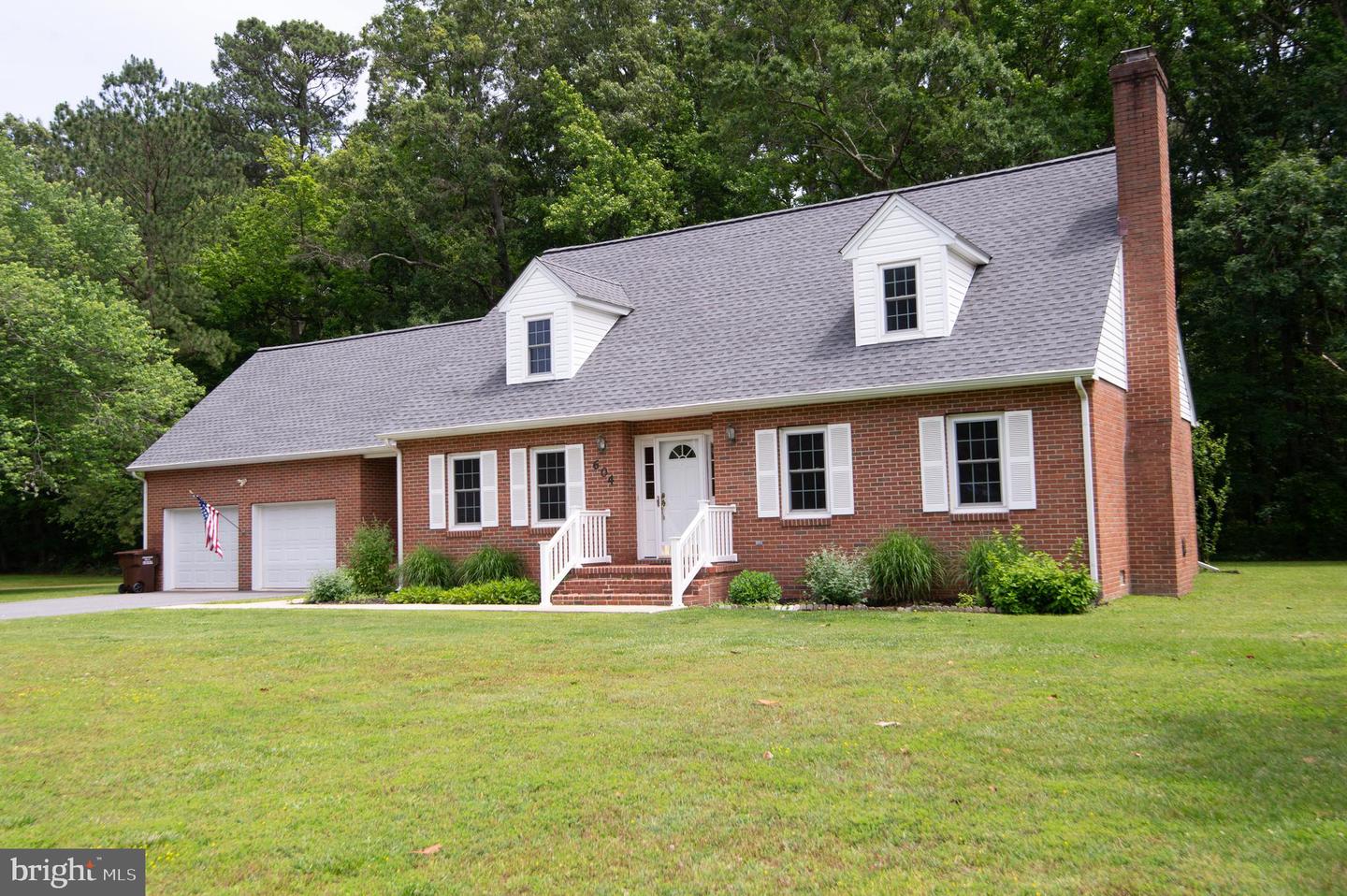 604 Edlon Park Drive, Cambridge