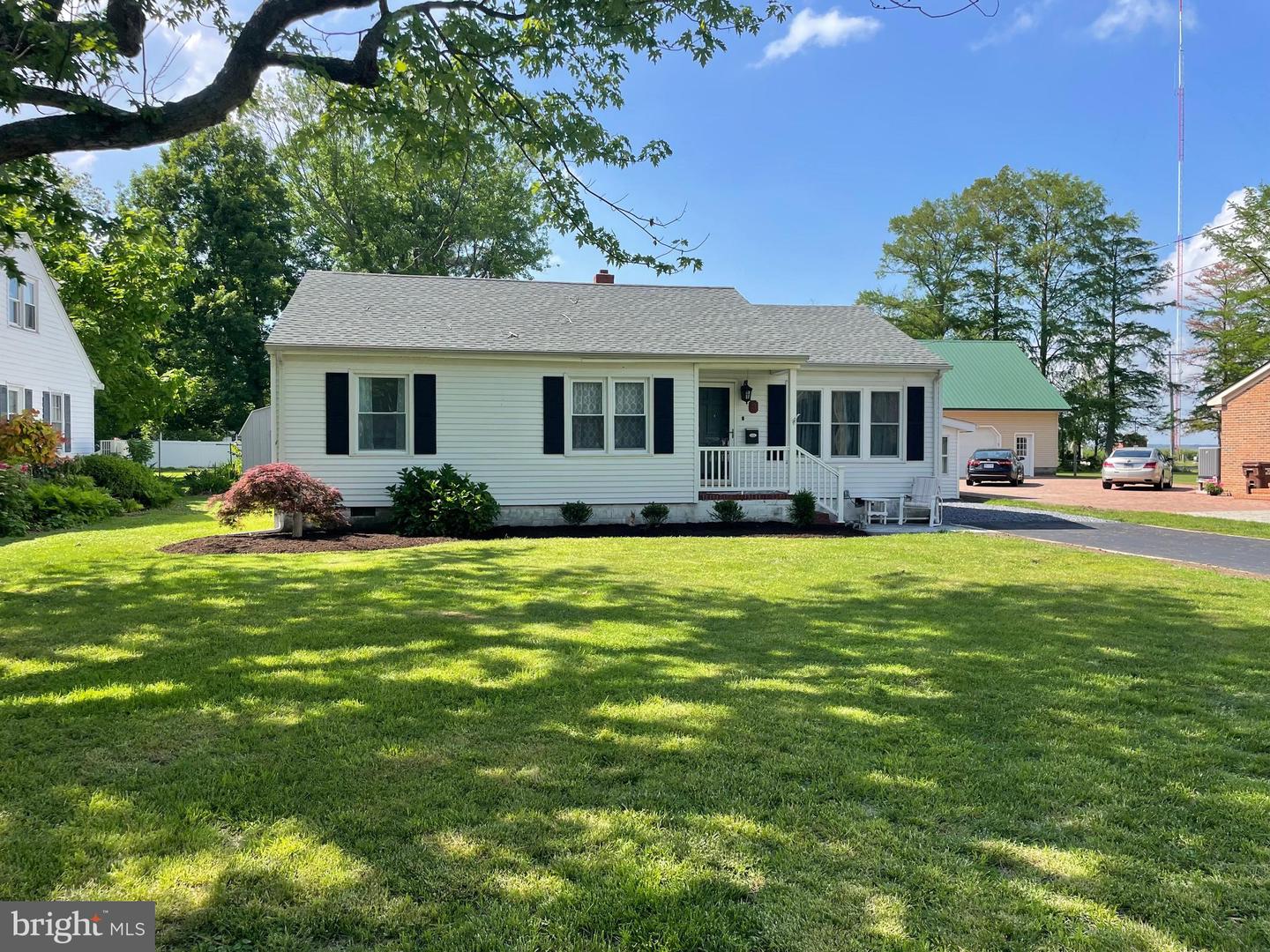 3 Talbot Avenue