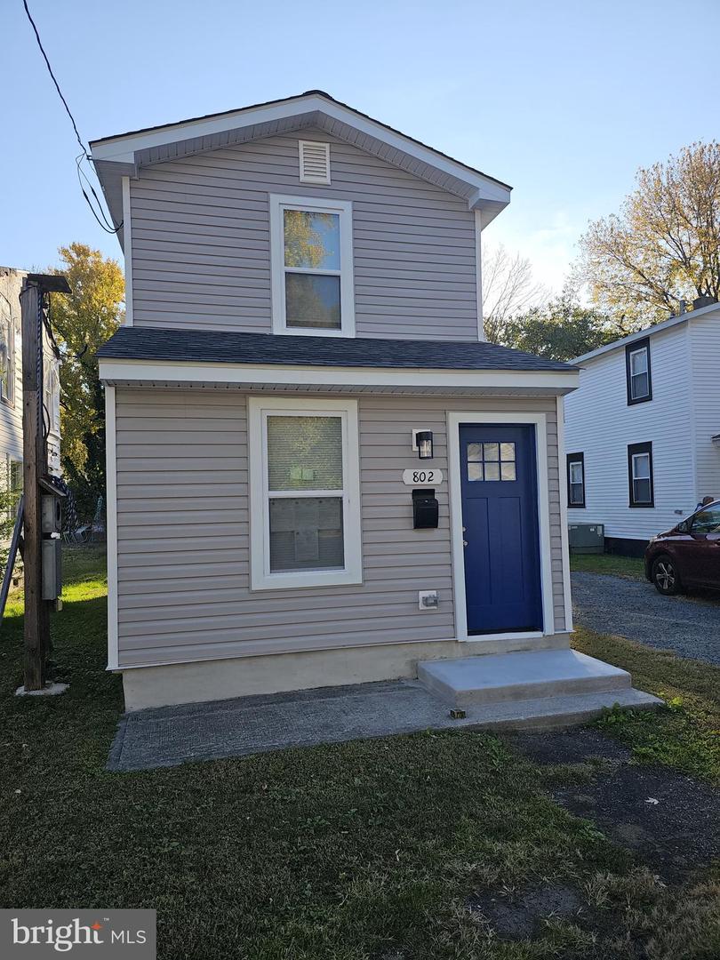 802 Allen Street