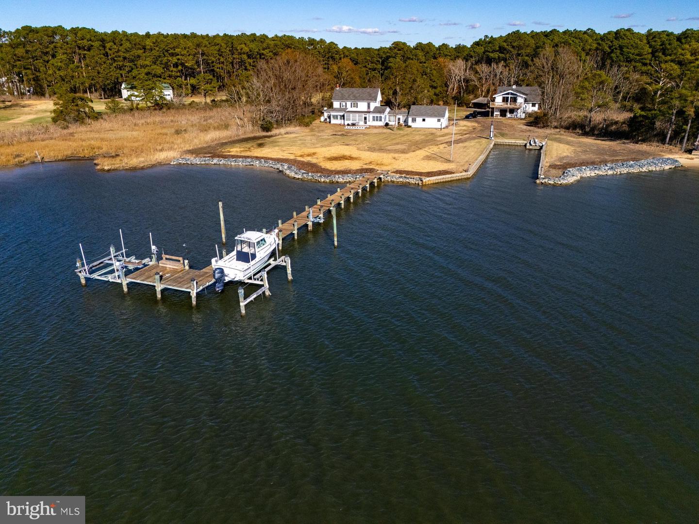 1308 Town Point Road, Cambridge