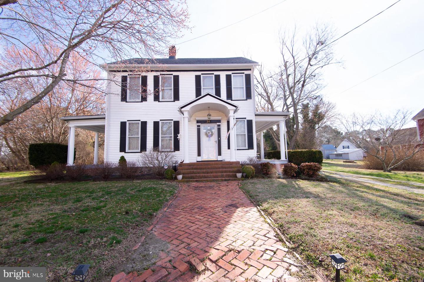 31 Main Street