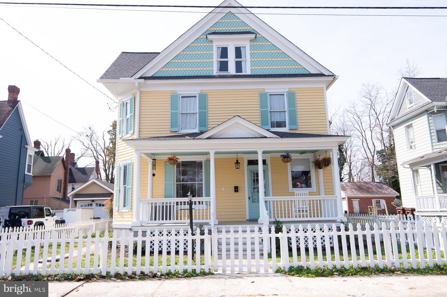 700 Church Street