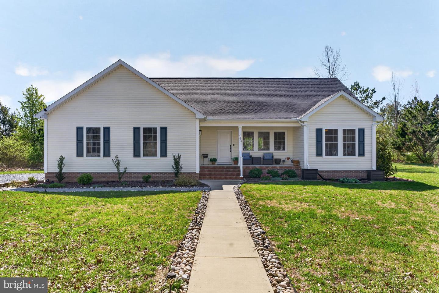 313 Edmonson Lane