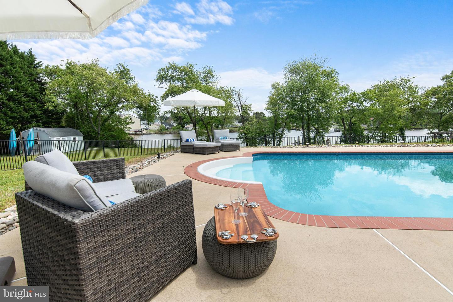 6011 Sunnyside Court