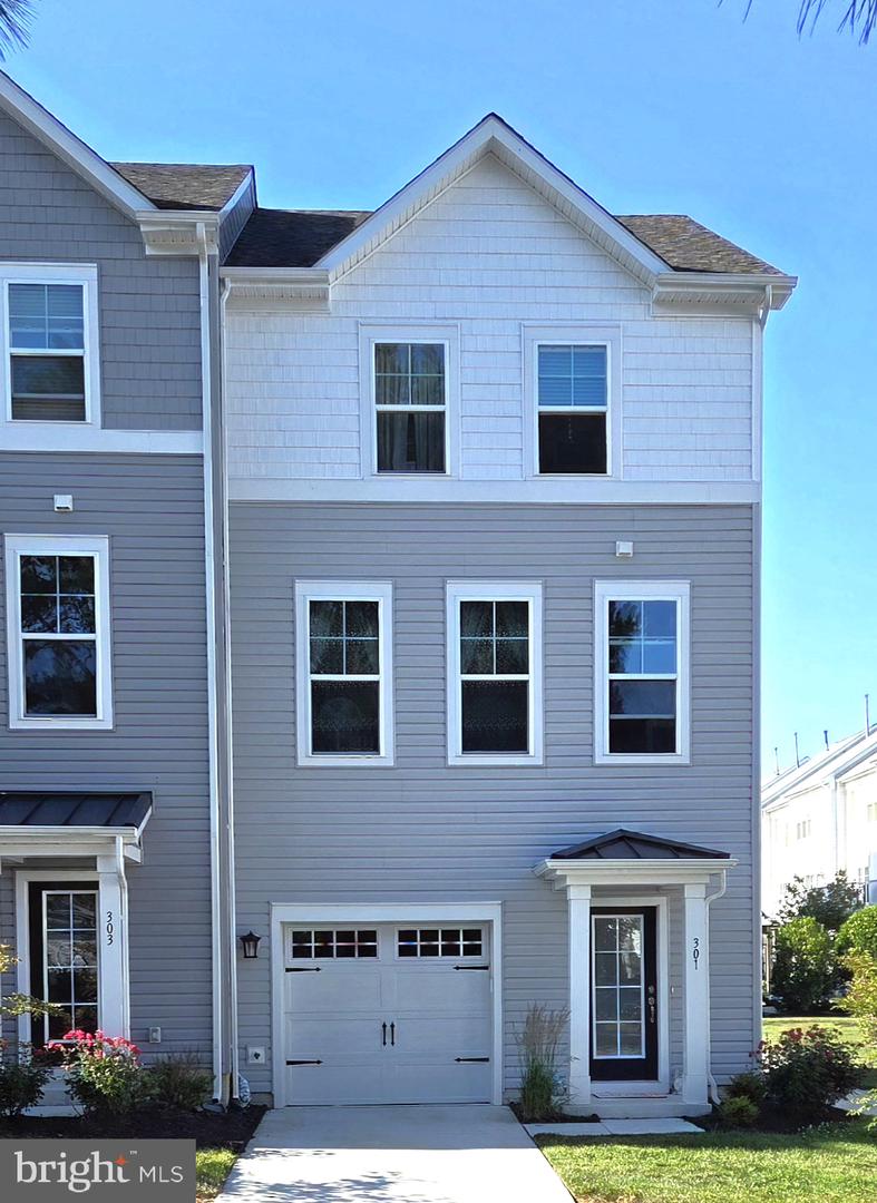 301 Shipyard Drive #59