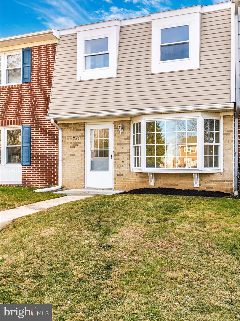 7311 East Springbrook Court, Middletown