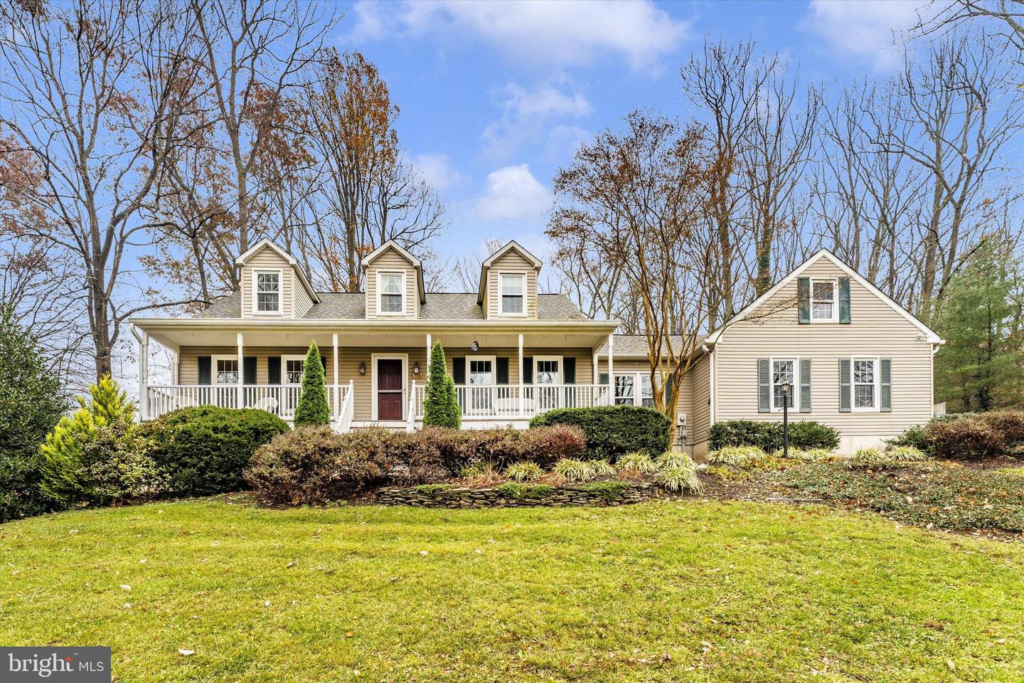7223 Wilson, Mount Airy