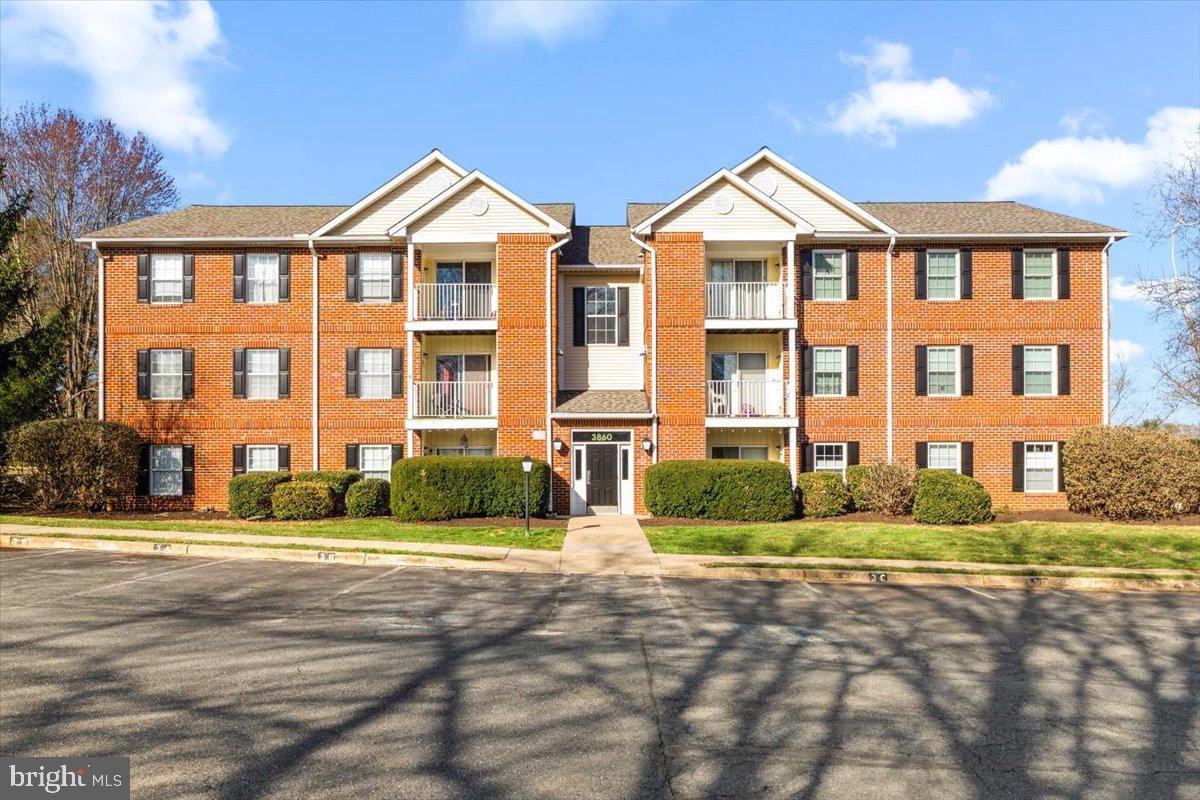 3860 Shadywood Drive #3b, Jefferson