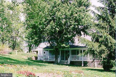 4936 Green Valley Road, Monrovia