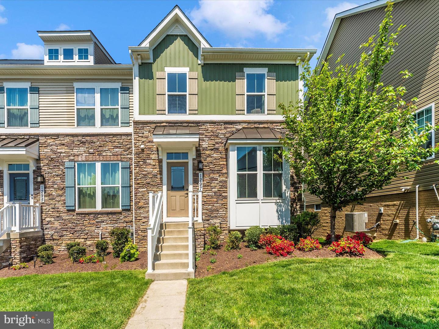 1297 Village Green Way, Brunswick