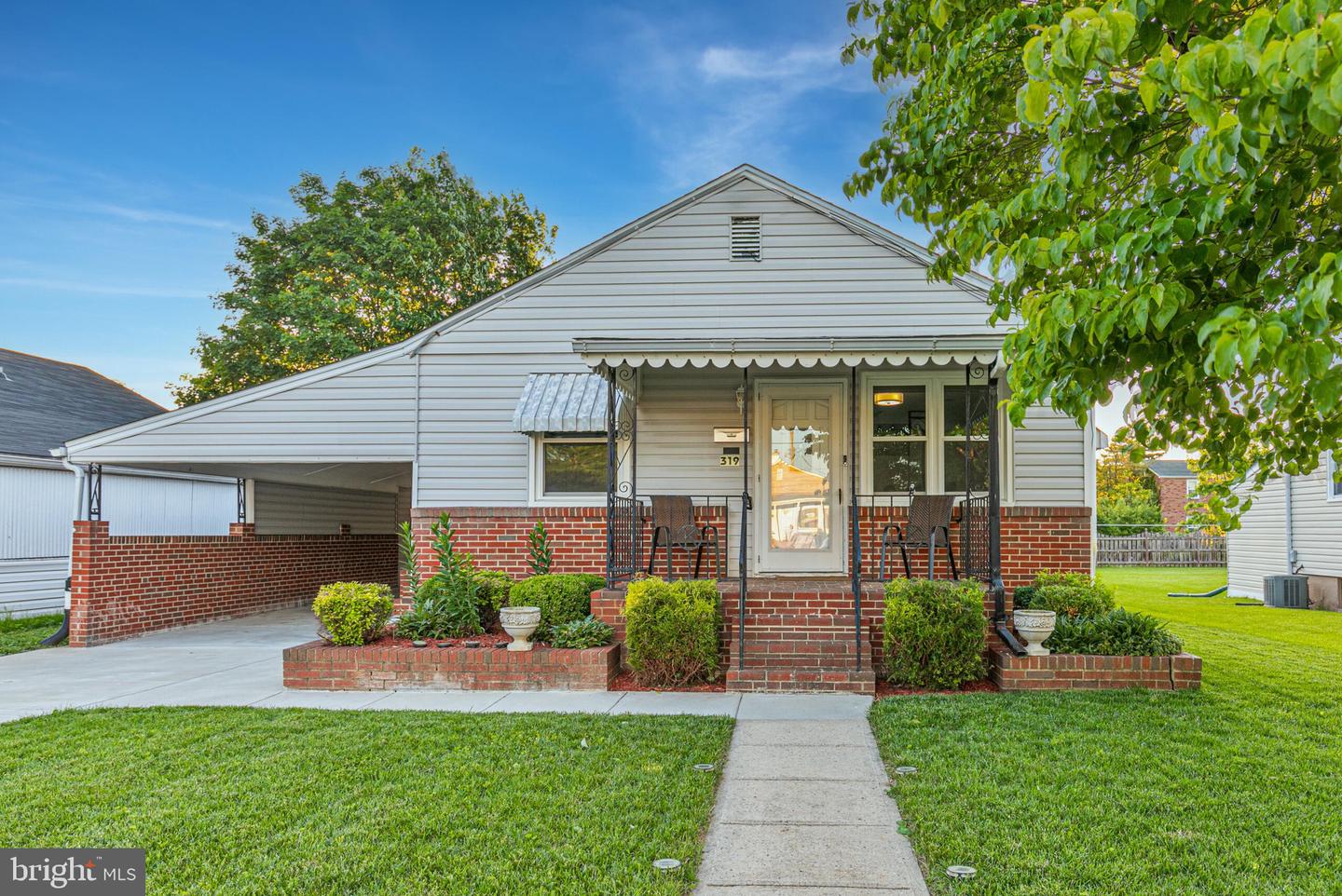 319 Redwood Avenue, Frederick