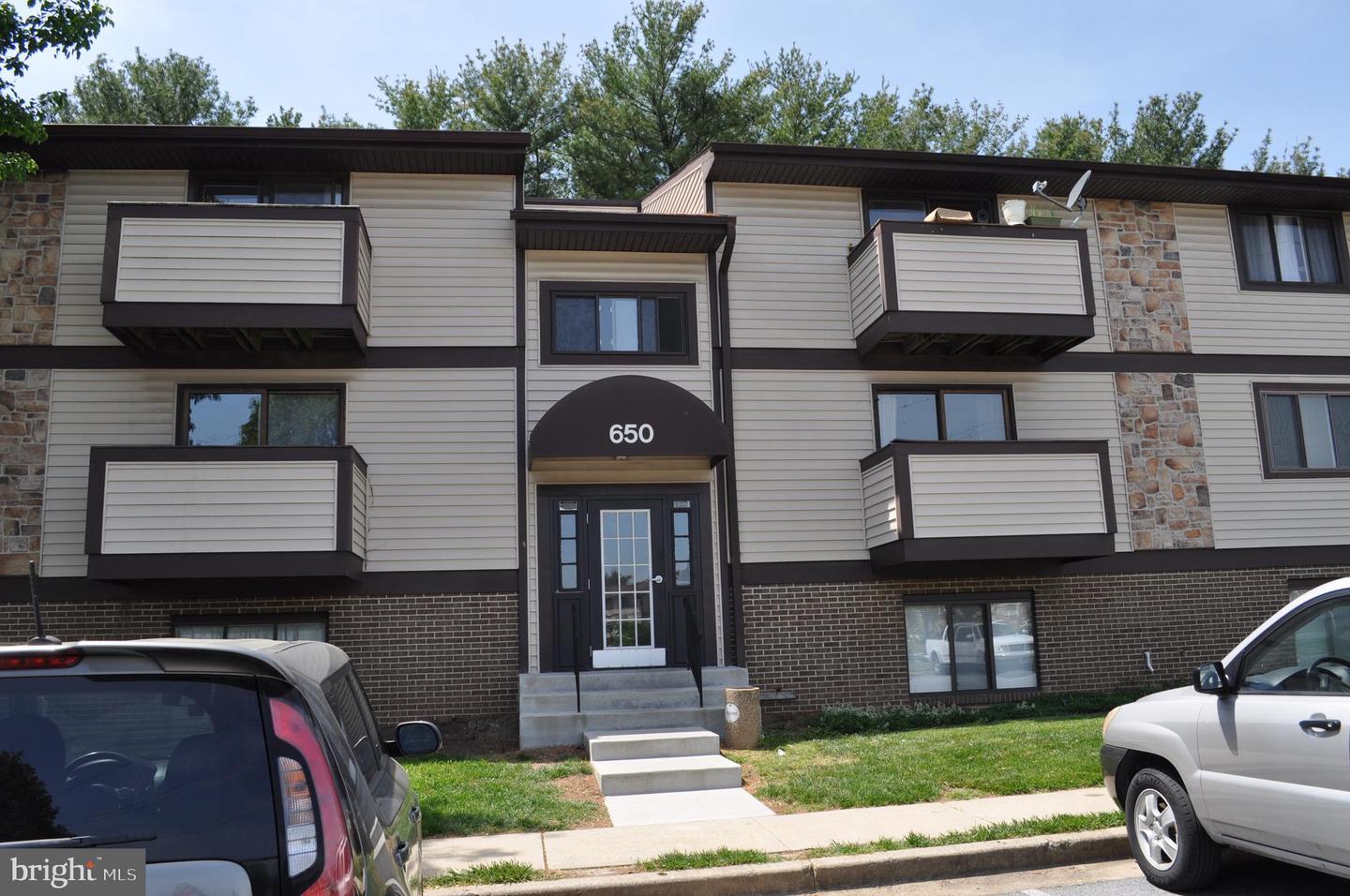 650 Heather Ridge Drive #12l, Frederick