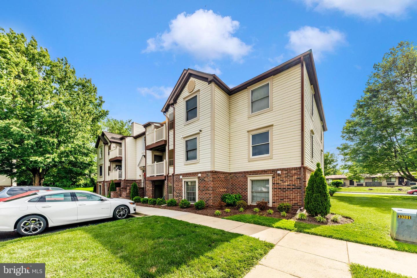 802 Stratford Way #l, Frederick
