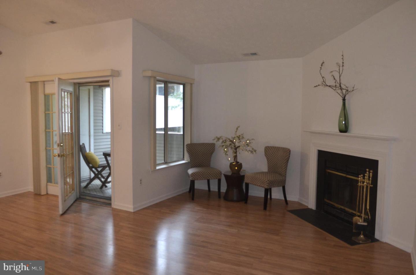 2137 Wainwright Court #2d, Frederick