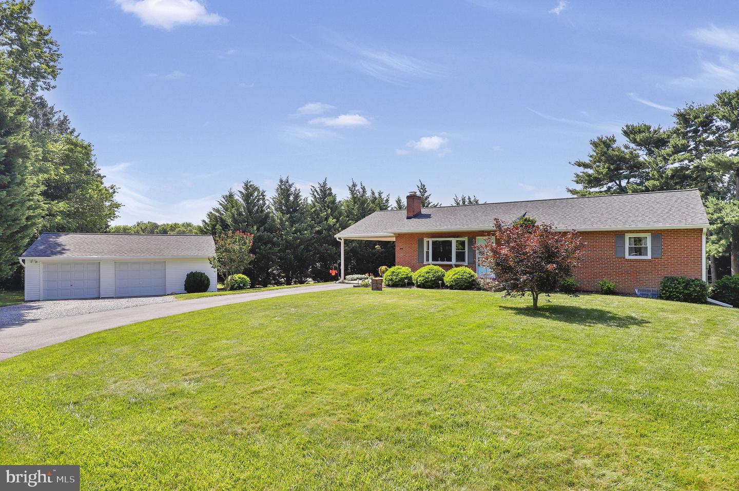 5407 Village Court, Adamstown