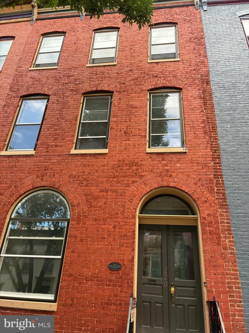 220 S Market Street, Frederick