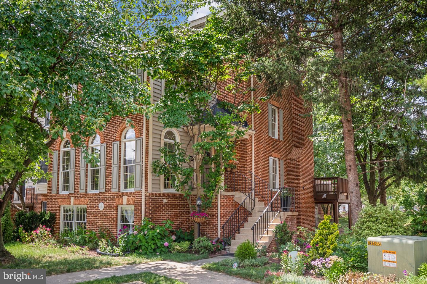 121 Long Acre Court, Frederick