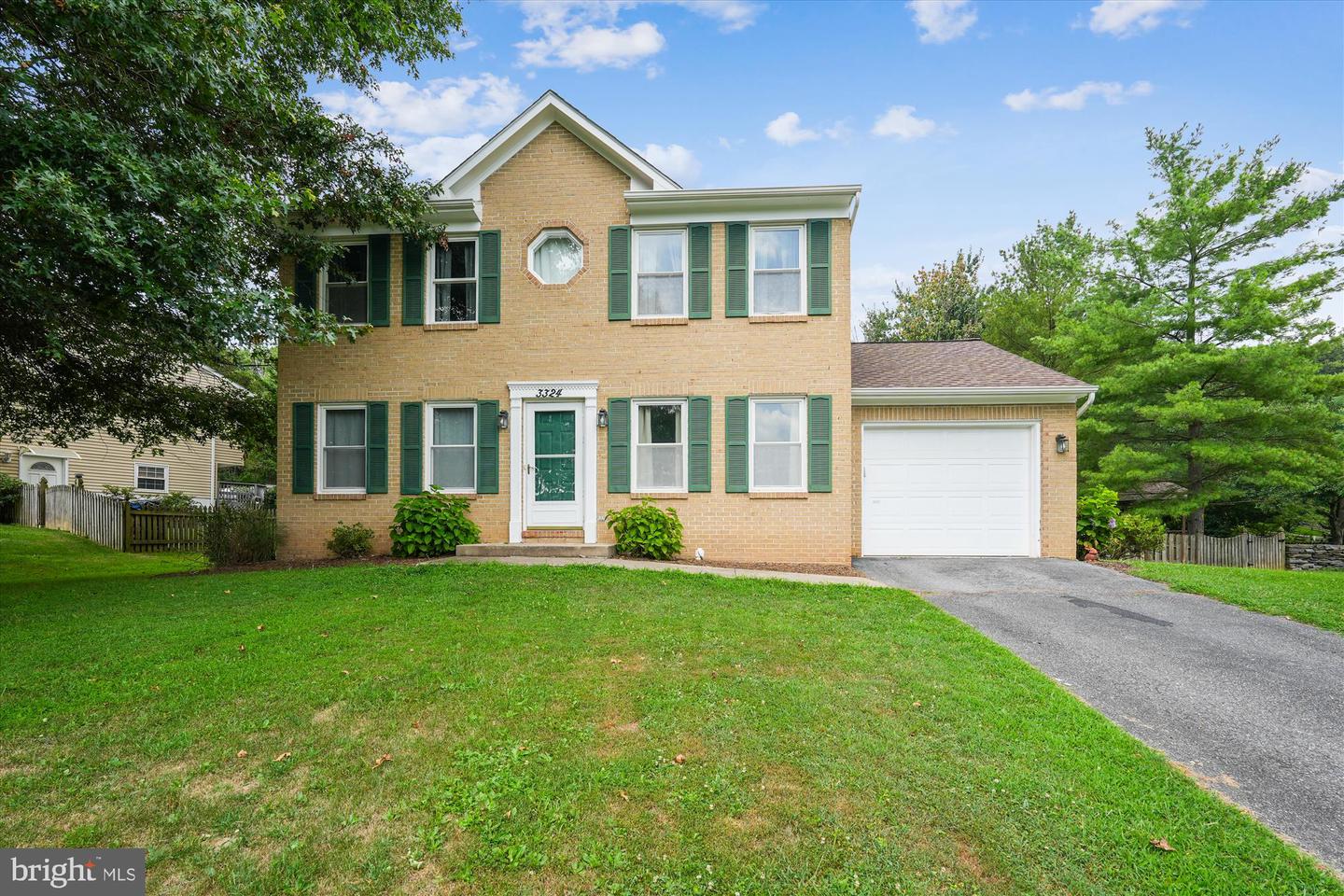 3324 Yorkshire Court, Adamstown